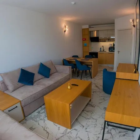 Luxury 1 Bedroom 3rd Floor Apartman